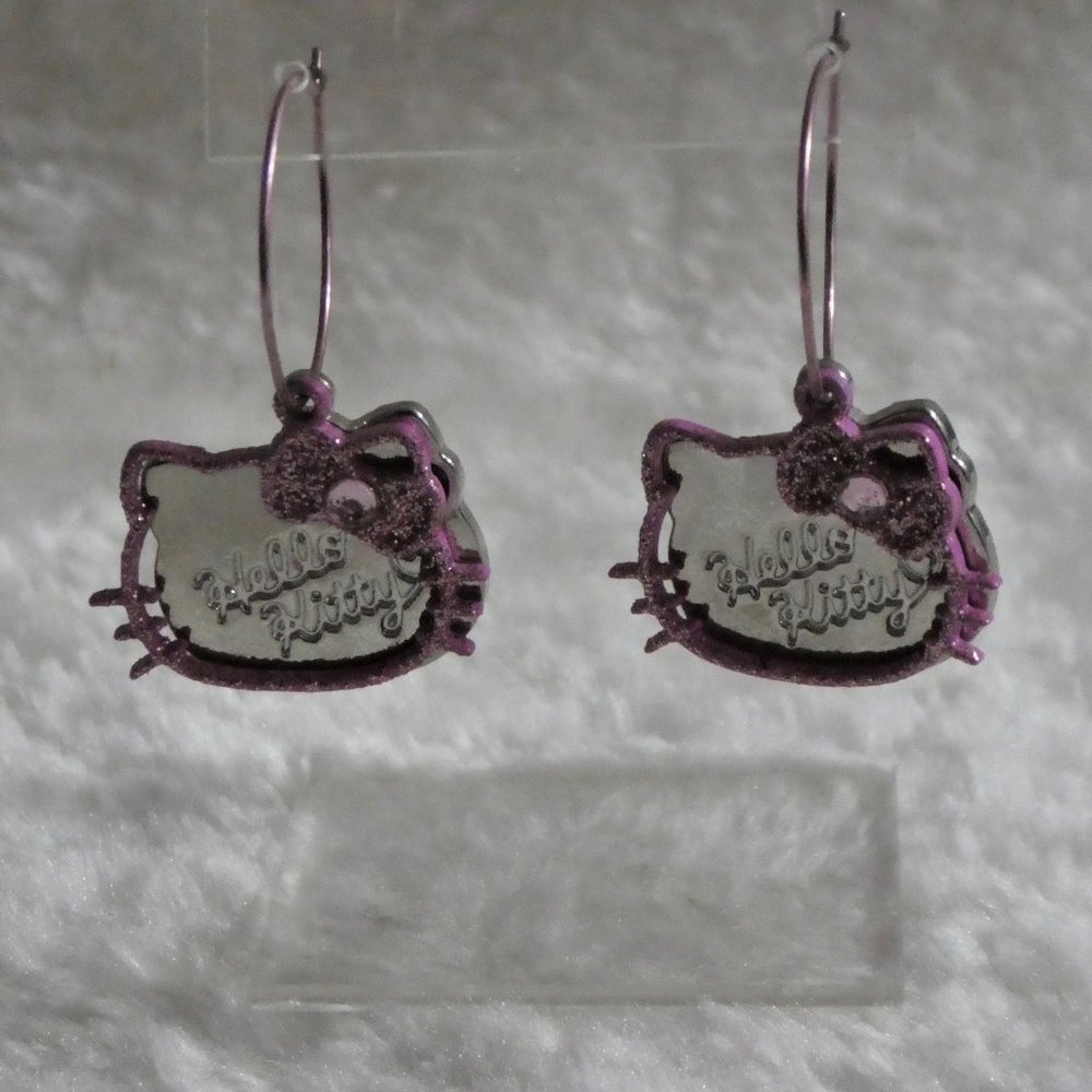 Hello Kitty Sanrio Pink Dangle Earrings